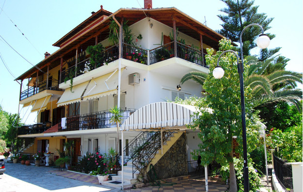Hotel ALT