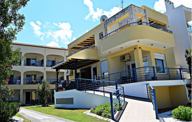 Hotel ALT